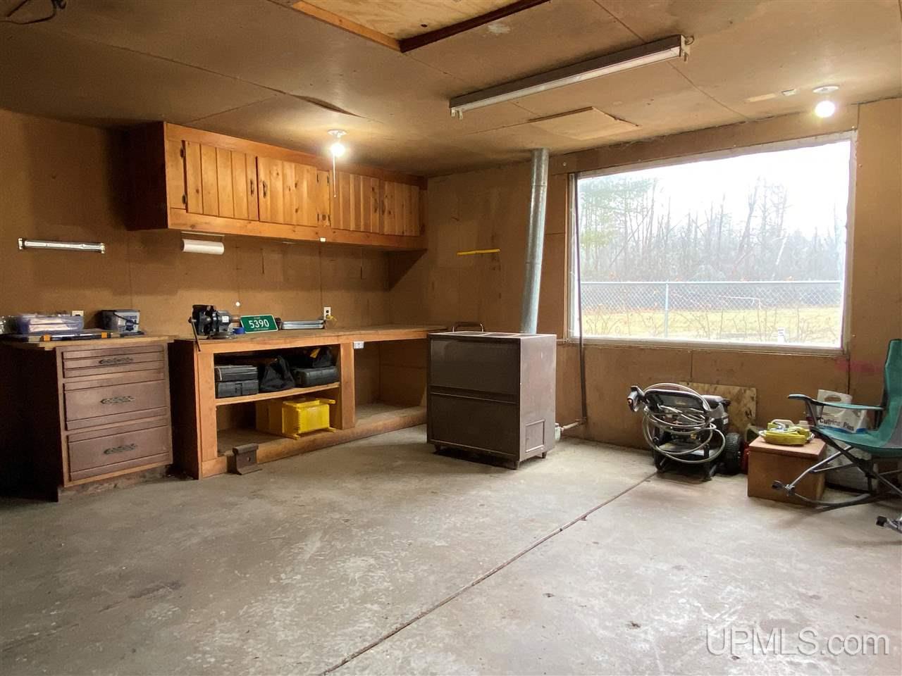 5390 12th Road Escanaba, MI 49829 - Photo 28 of 34
