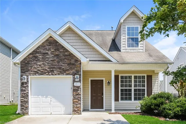 $1,975 | 5433 Sky Hill Drive, McLeansville, NC 27301