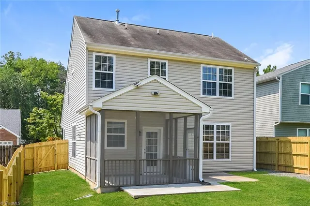 $1,975 | 5433 Sky Hill Drive, McLeansville, NC 27301