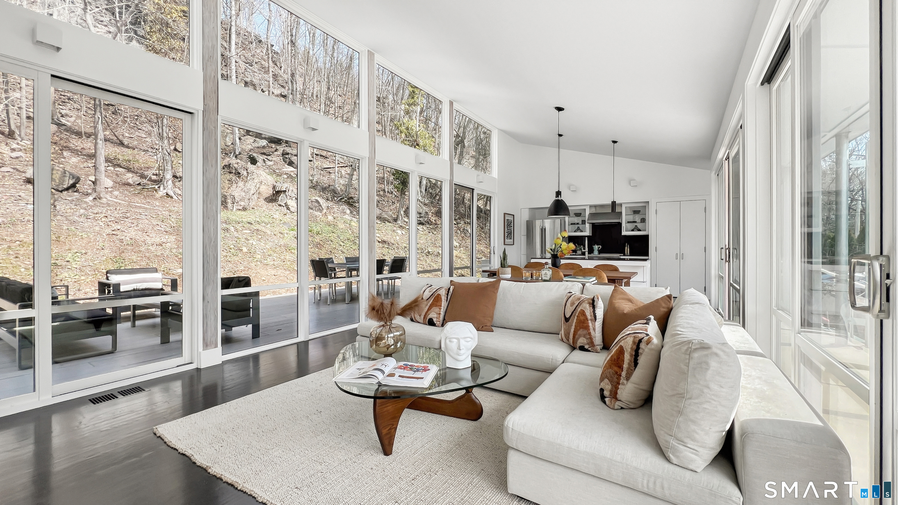 169 Mill Rock Road Hamden, CT 06517 - Photo 5 of 39