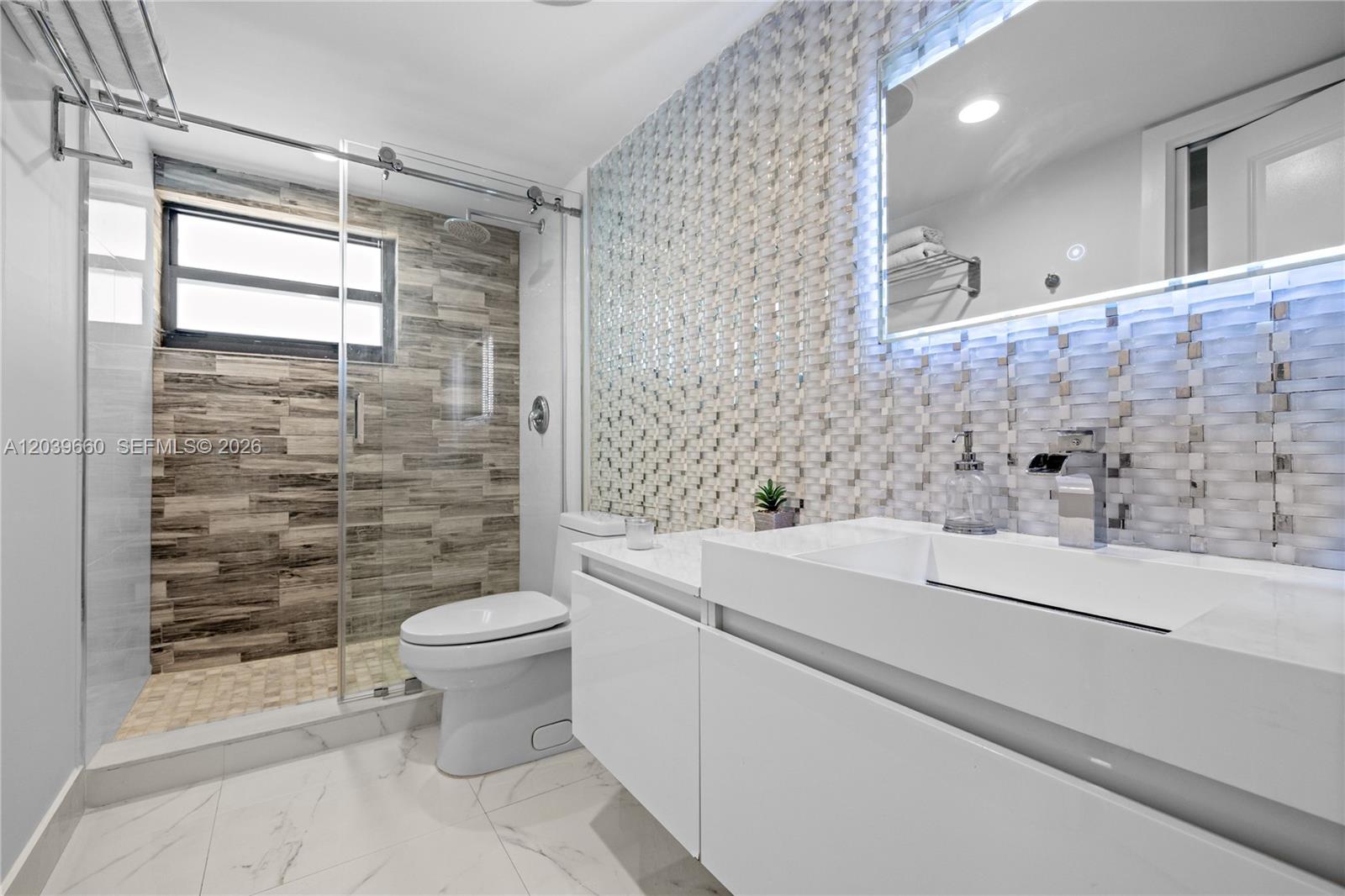 2771 Northeast 164th Street, Unit 12 North Miami Beach, FL 33160 - Photo 30 of 42