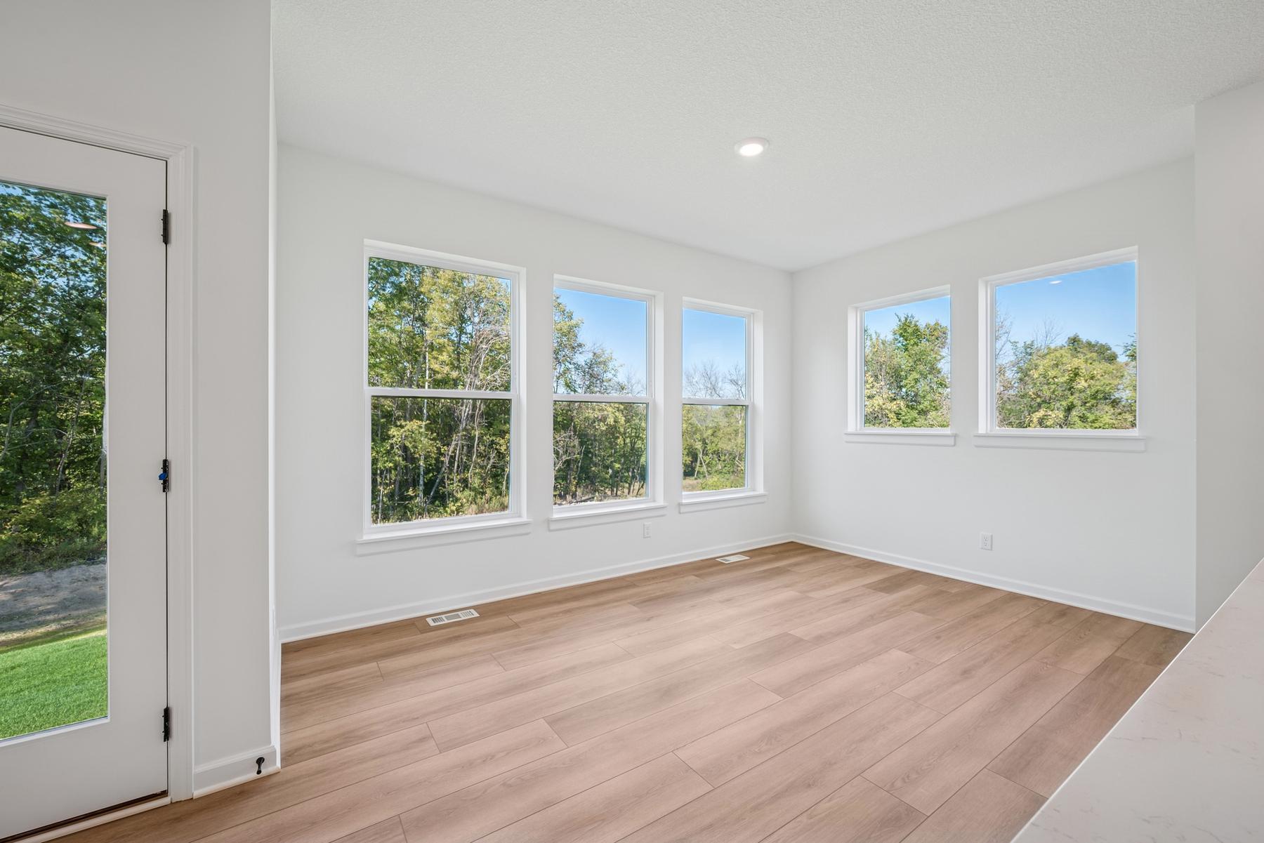 10587 Minnesota Lane North Maple Grove, MN 55369 - Photo 5 of 17