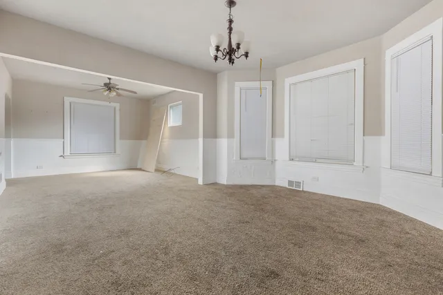 $150,000 | 631 East 142nd Street, Dolton, IL 60419