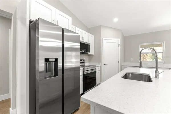 $269,900 | 22 Malauka Run Lane, Ocklawaha, FL 32179