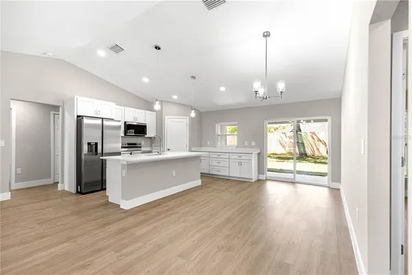 $269,900 | 22 Malauka Run Lane, Ocklawaha, FL 32179