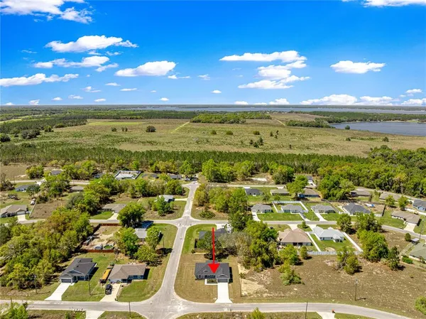 $269,900 | 22 Malauka Run Lane, Ocklawaha, FL 32179