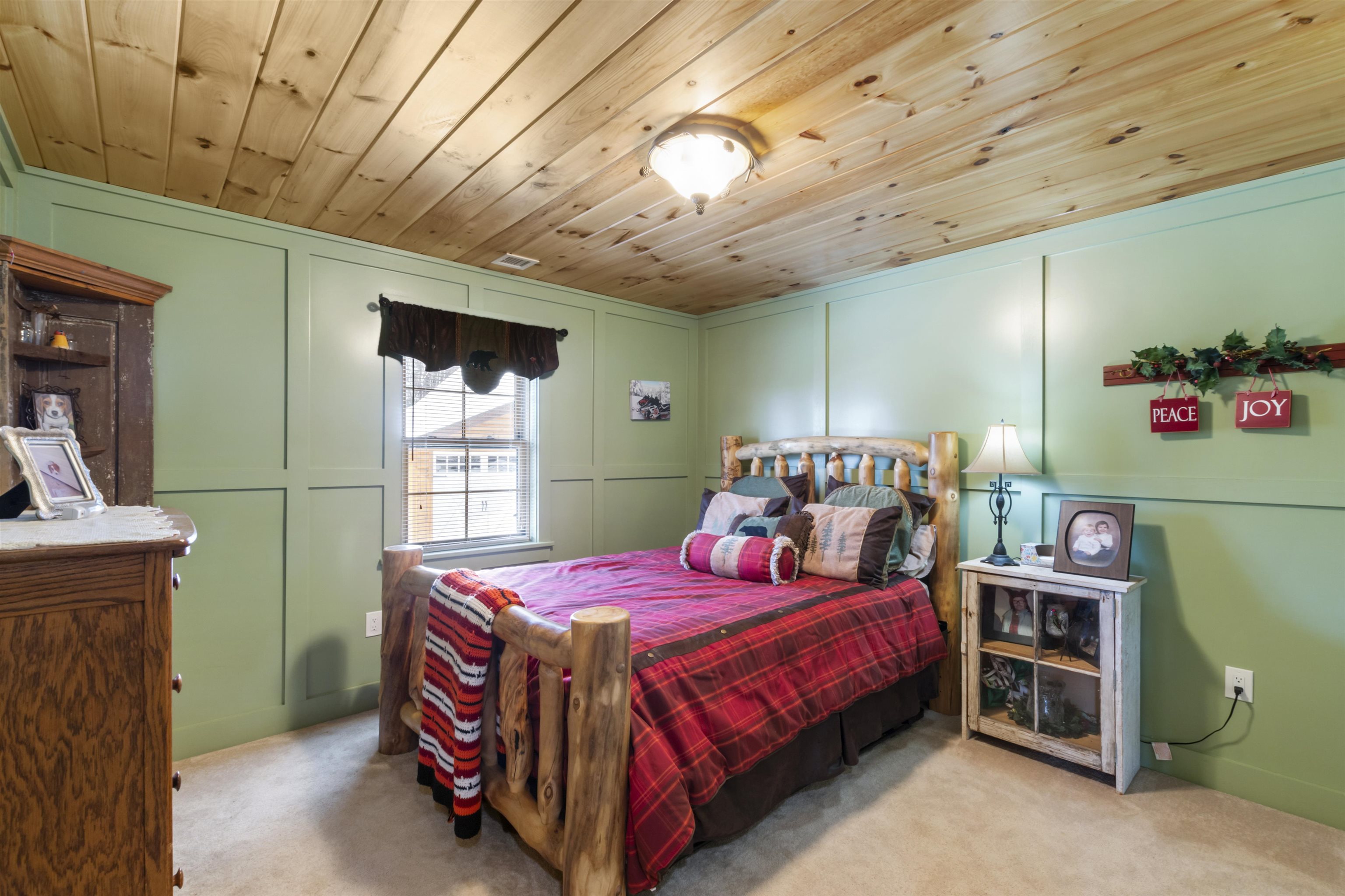 101 Silver Maple Lane Colebrook, NH 03576 - Photo 12 of 40