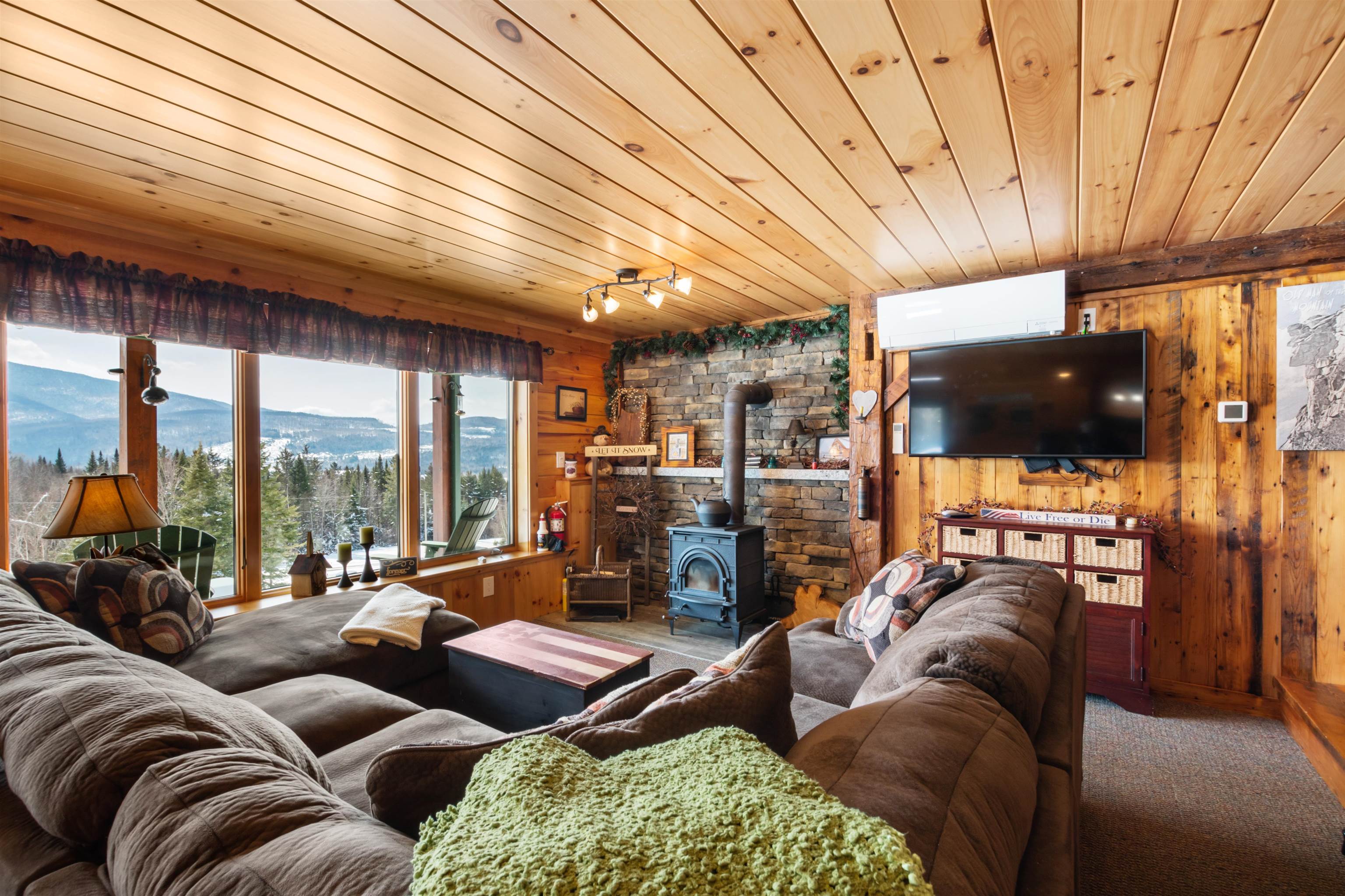 101 Silver Maple Lane Colebrook, NH 03576 - Photo 24 of 40