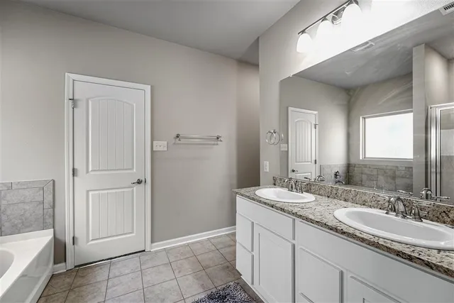 $219,000 | 303 Oak Hampton Drive, Sulphur, LA 70665