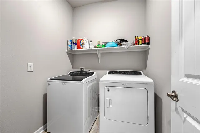 $219,000 | 303 Oak Hampton Drive, Sulphur, LA 70665