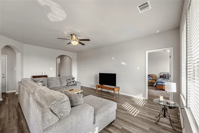 $219,000 | 303 Oak Hampton Drive, Sulphur, LA 70665