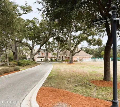 $450,000 | 414 Elegans Court, Ocean Springs, MS 39564