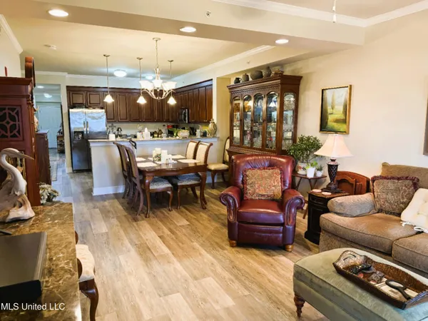 $450,000 | 414 Elegans Court, Unit E 104, Ocean Springs, MS 39564