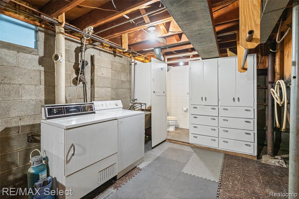3323 East Carpenter Road Flint, MI 48506 - Photo 31 of 35