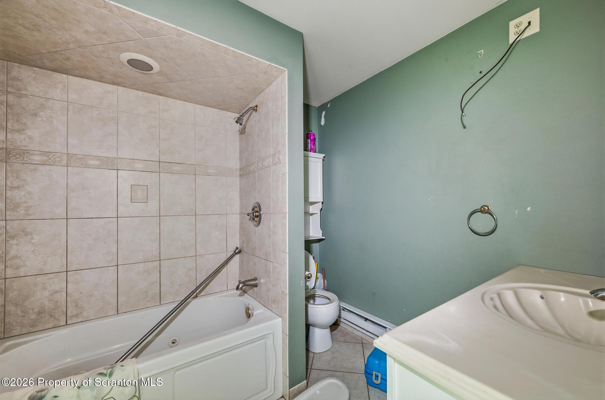 112 Spring Hill Drive Hunlock Creek, PA 18621 - Photo 47 of 54 Full bath 2 upstairs
