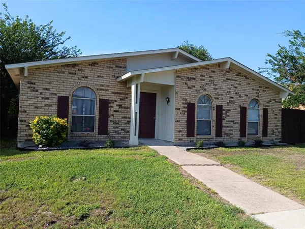 $4,000 | 5616 Tucker Street, The Colony, TX 75056