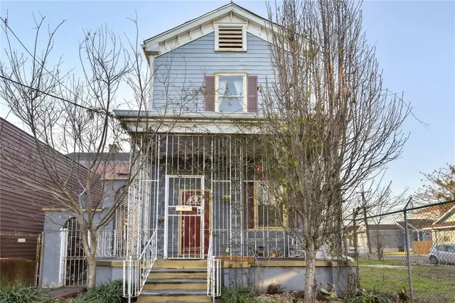 $2,600 | 1136 Touro Street, New Orleans, LA 70116
