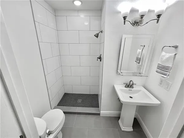 $2,500 | 1136 Touro Street, New Orleans, LA 70116