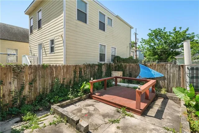 $2,600 | 1136 Touro Street, New Orleans, LA 70116