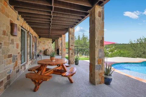 $1,250,000 | 4408 Blacksmith Cove, Spicewood, TX 78669