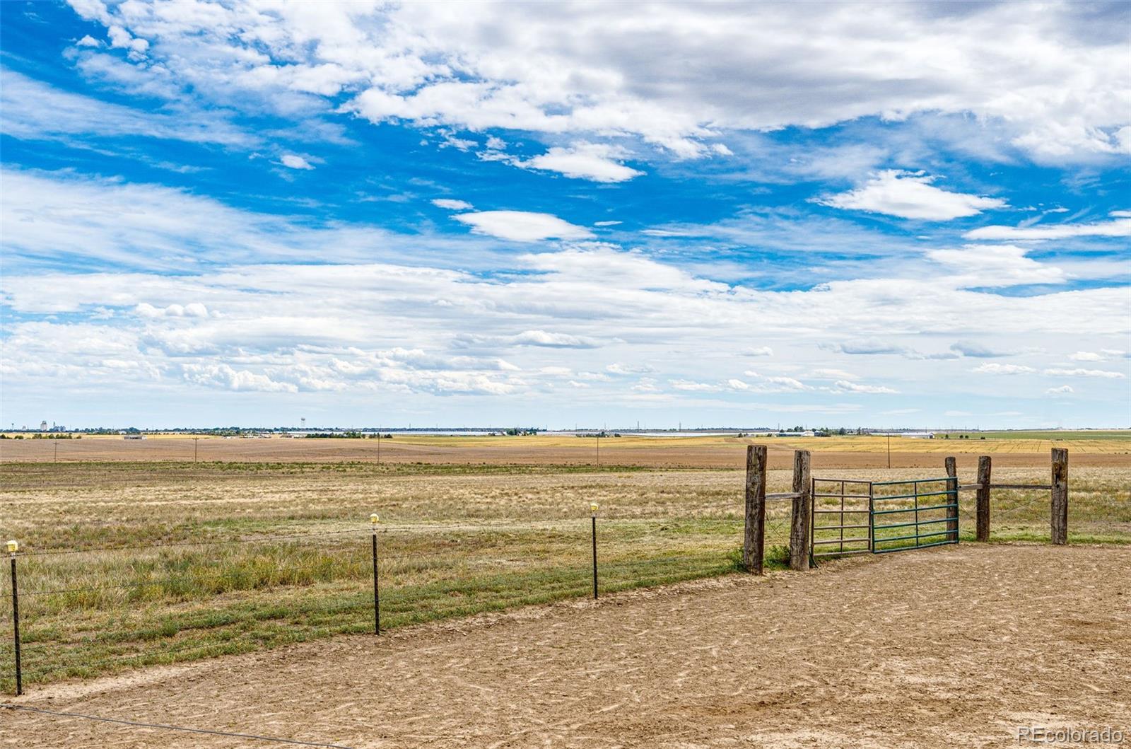 4820 Schumaker Road Bennett, CO 80102 - Photo 6 of 50 Gallery Image 6