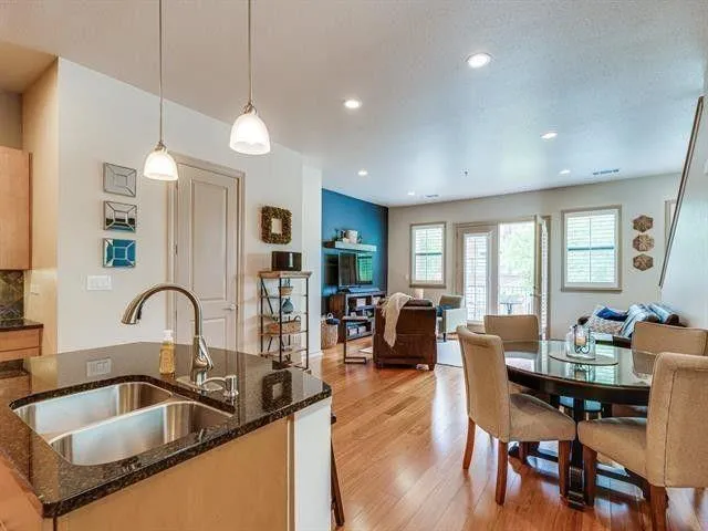 $3,000 | 1207 Beaconsfield Lane, Unit 404, Arlington, TX 76011