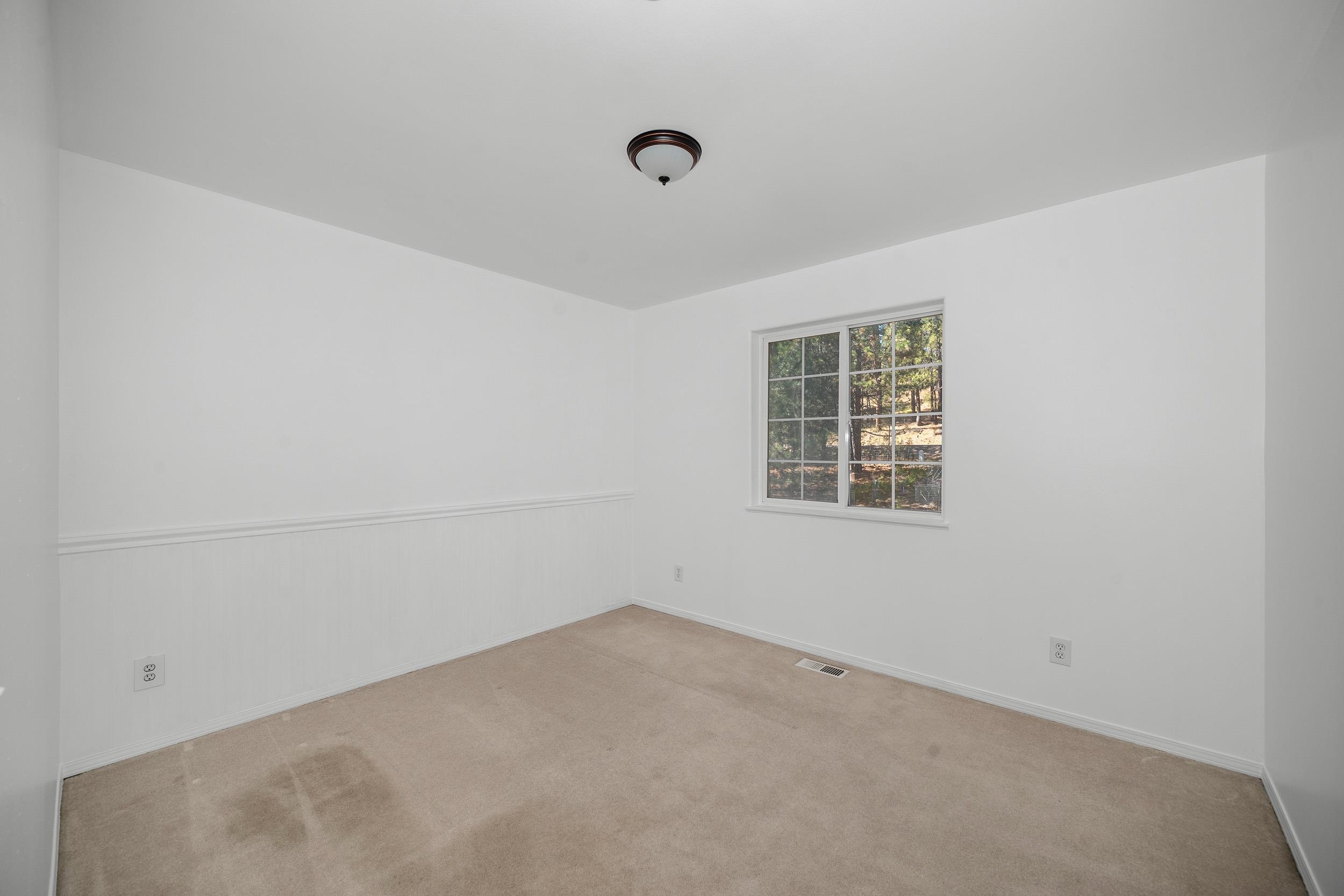 32626 North Milan Road Chattaroy, WA 99003 - Photo 28 of 50