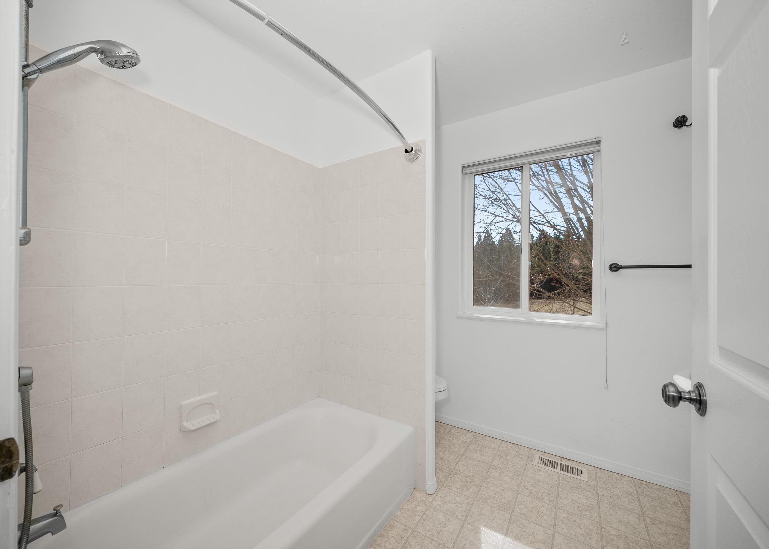 32626 North Milan Road Chattaroy, WA 99003 - Photo 36 of 50