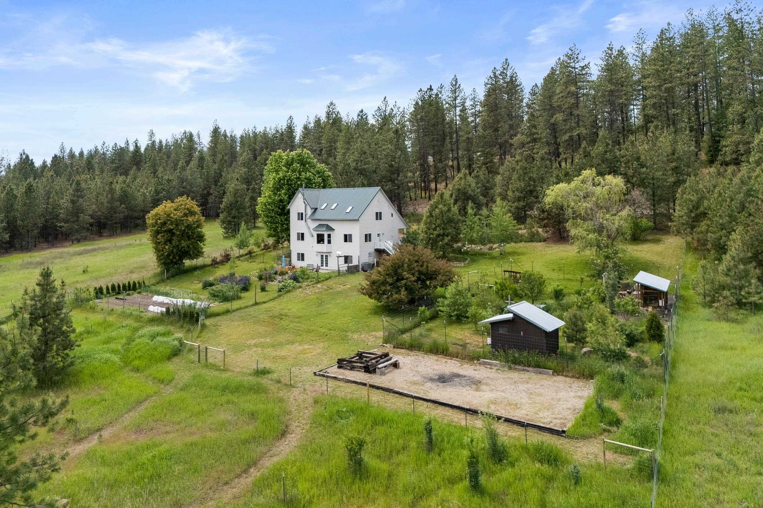 32626 North Milan Road Chattaroy, WA 99003 - Photo 4 of 50