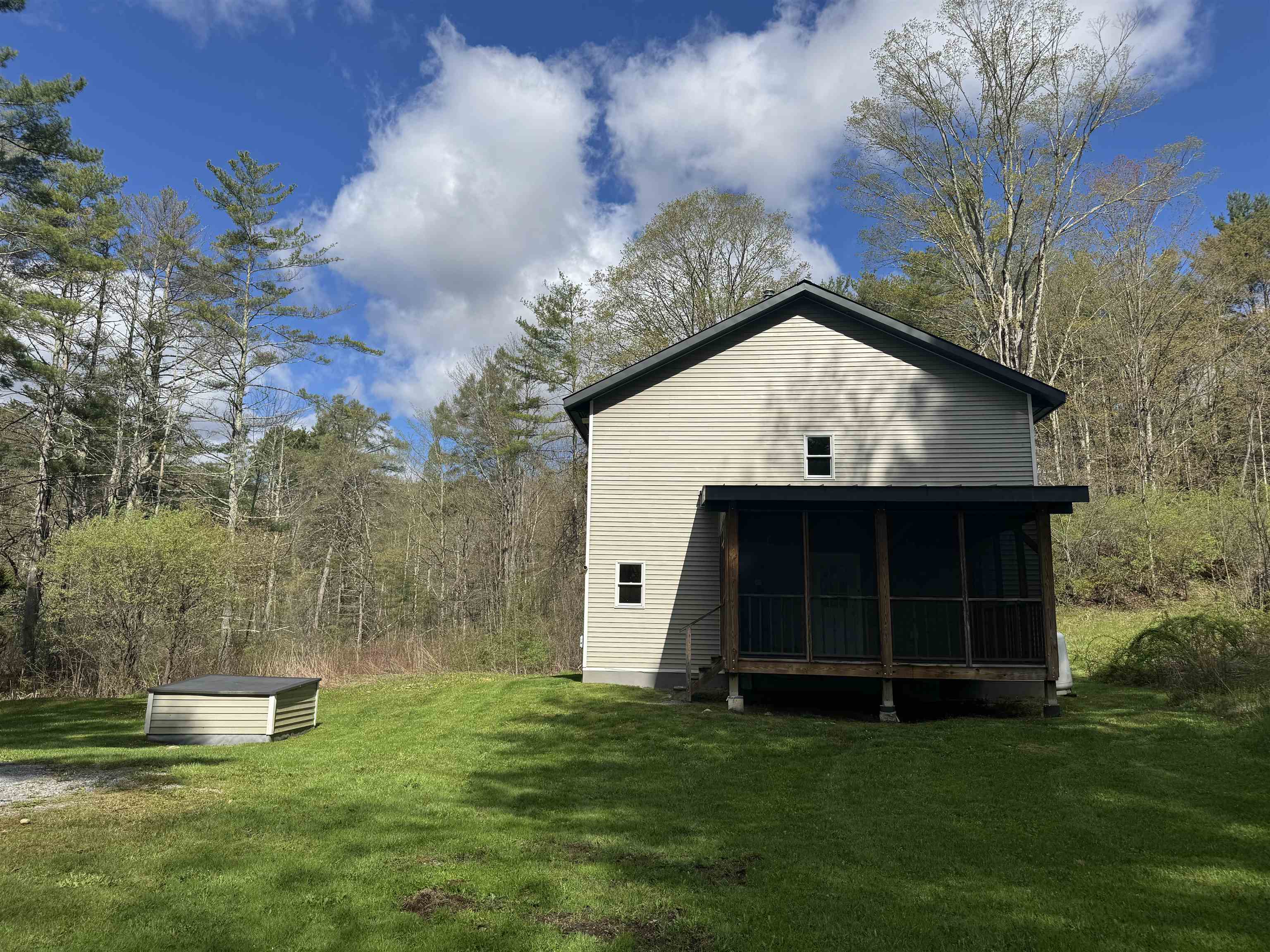 1377 Old Depot Road Shaftsbury, VT 05262 - Photo 2 of 27