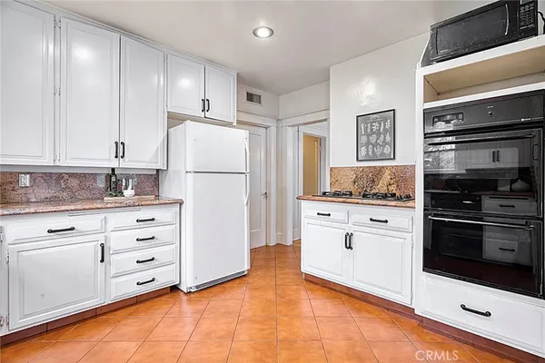 $799,000 | 208 North Cornell Avenue, Fullerton, CA 92831