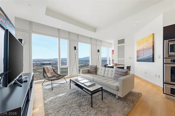$6,500 | 3750 South Las Vegas Boulevard, Unit 4001, Las Vegas, NV 89158