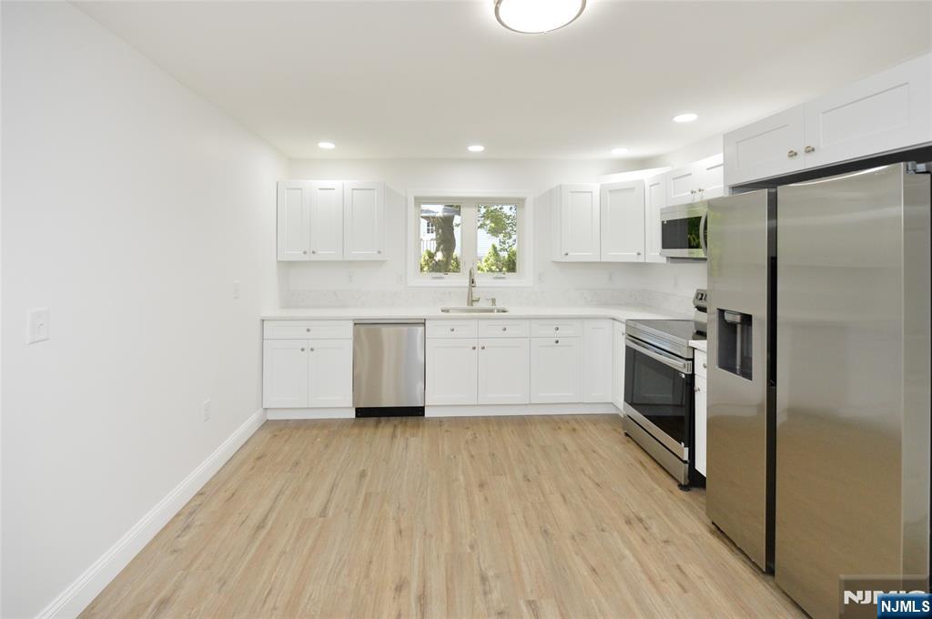 385 Goffle Road, Unit 1 Ridgewood, NJ 07450 - Photo 5 of 22