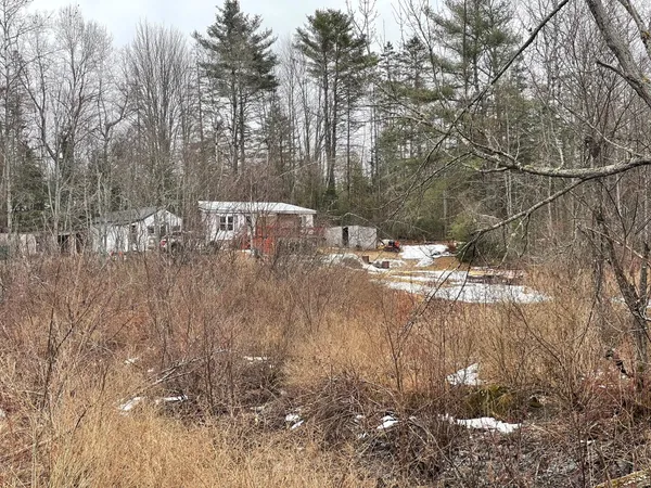 $100,000 | 9 Jackson Street, Dexter, ME 04930