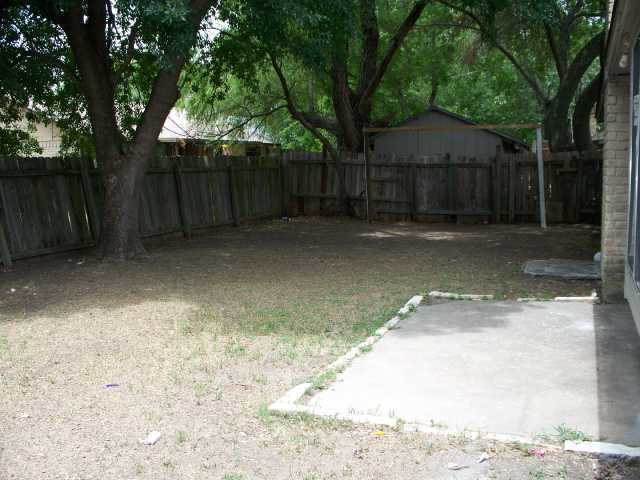 7100 Meadow Run Austin, TX 78745 - Photo 14 of 16