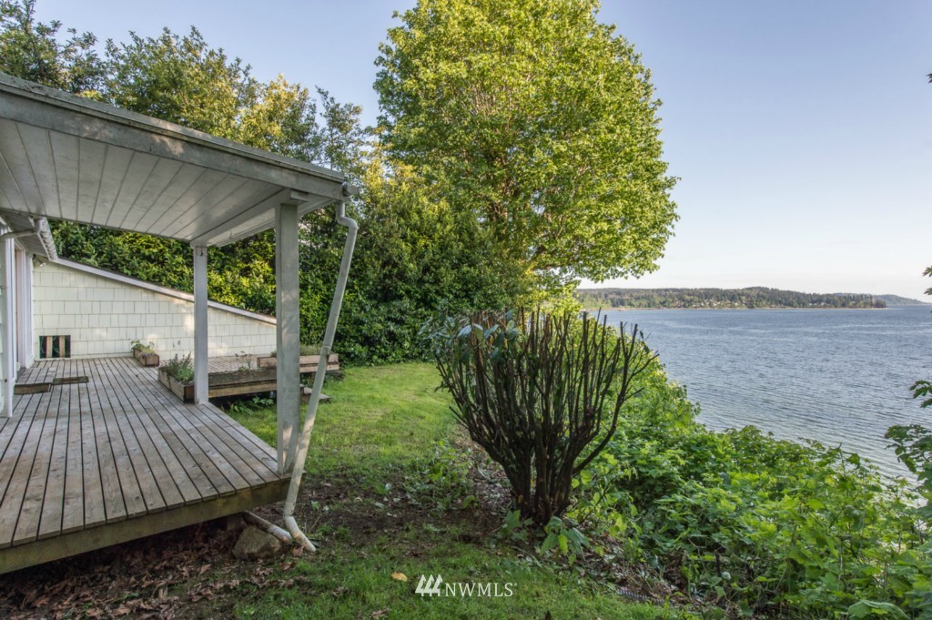 7314 Southwest Maury Park Road Vashon, WA 98070 - Photo 16 of 23 Gallery Image 16