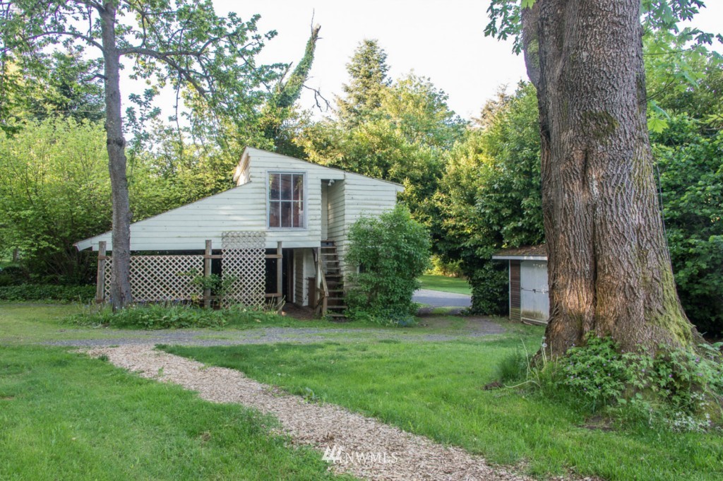 7314 Southwest Maury Park Road Vashon, WA 98070 - Photo 18 of 23 Gallery Image 18