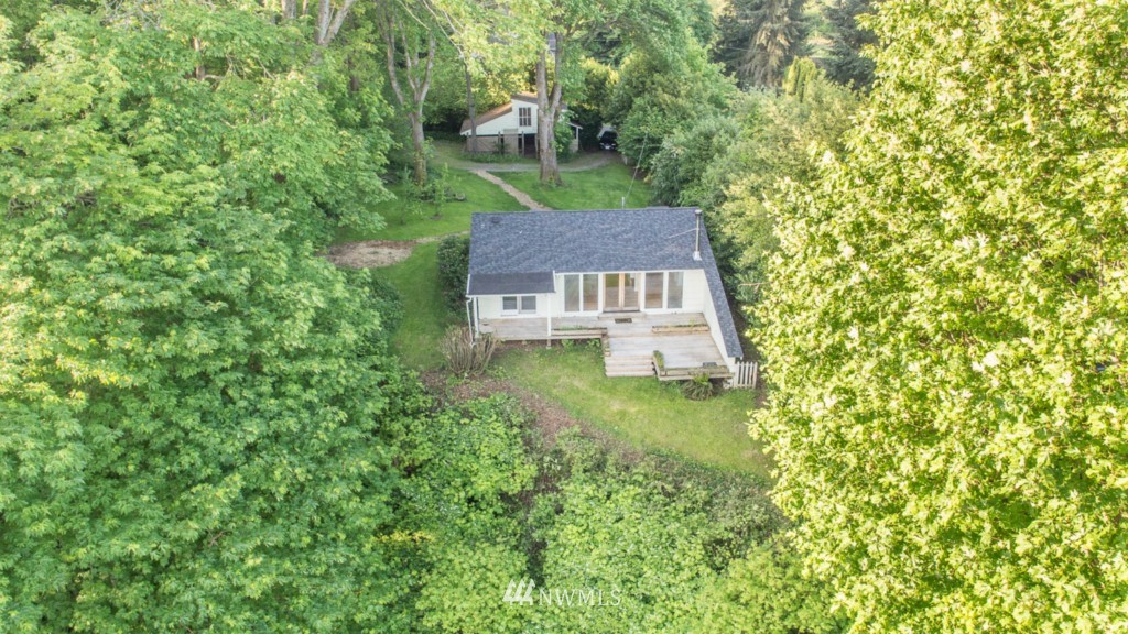 7314 Southwest Maury Park Road Vashon, WA 98070 - Photo 22 of 23 Gallery Image 22