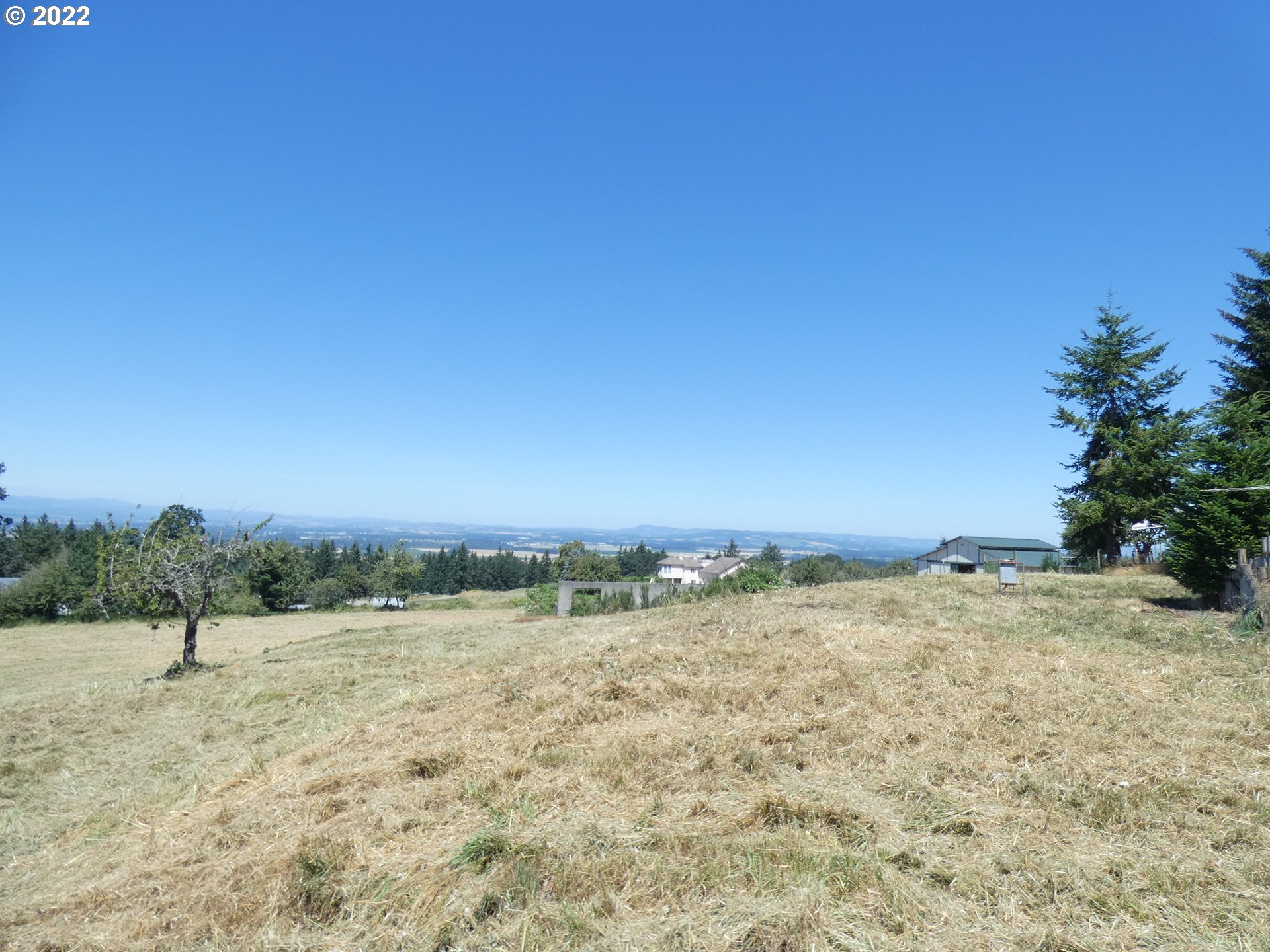 8501 Southeast 3 Trees Lane Amity, OR 97101 - Photo 13 of 28 View