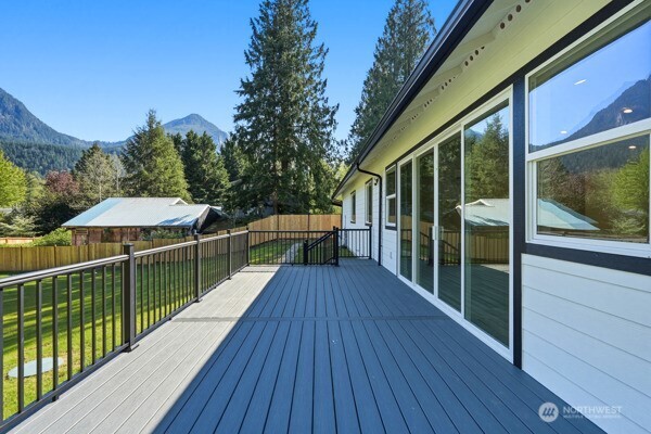 44421 Pine Road Gold Bar, WA 98251 - Photo 27 of 40