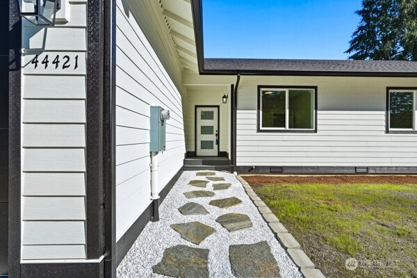 44421 Pine Road Gold Bar, WA 98251 - Photo 4 of 40