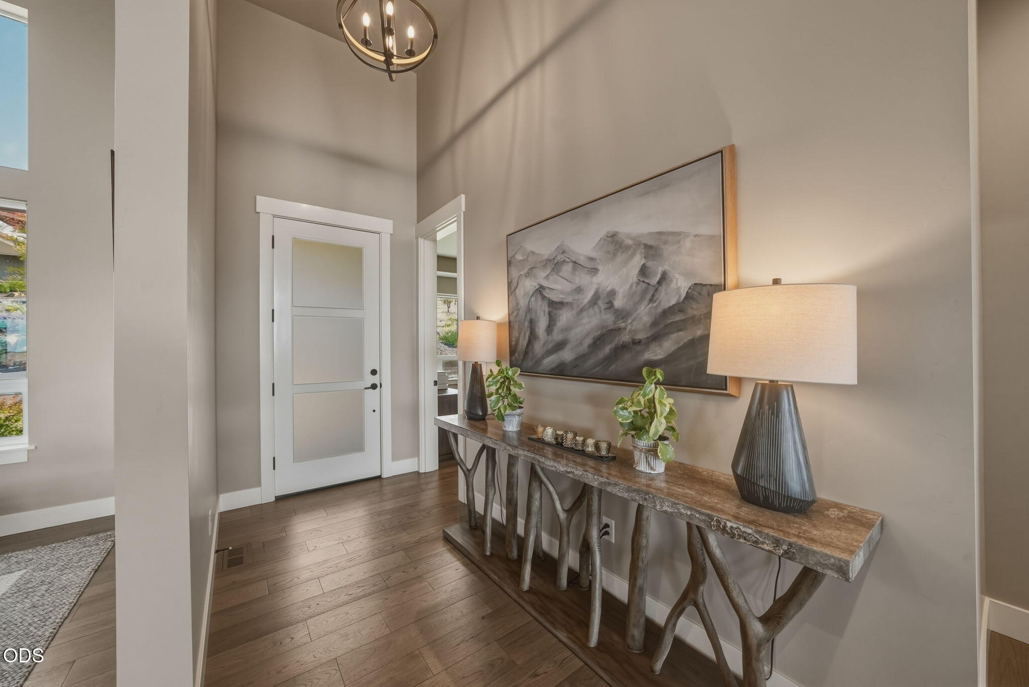 883 Highland View Loop Redmond, OR 97756 - Photo 6 of 75 Gallery Image 6