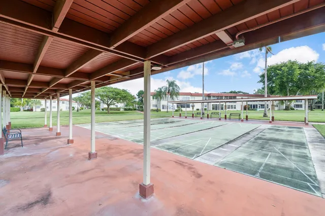$1,900 | 27 Abbey Lane, Unit 306, Delray Beach, FL 33446