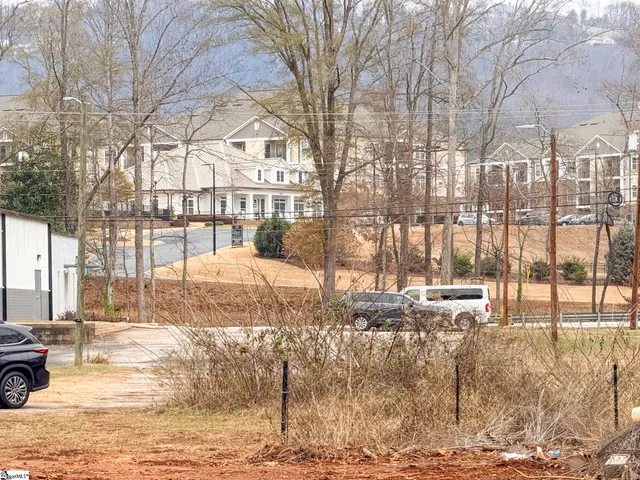 $364,900 | 2723 B Poinsett Highway, Greenville, SC 29617