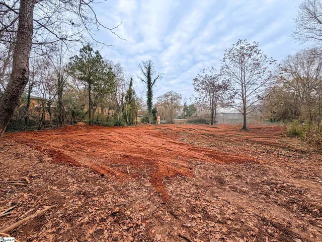 $364,900 | 2723 B Poinsett Highway, Greenville, SC 29617