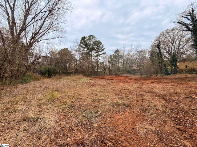 $364,900 | 2723 B Poinsett Highway, Greenville, SC 29617