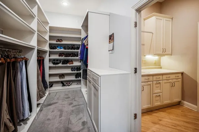 $1,444,000 | 446 Country Club Lane, Onalaska, WI 54650