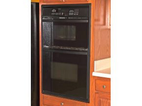 297 Upper Sand Valley Road Jonesborough, TN 37659 - Photo 21 of 22 Microwave and Oven