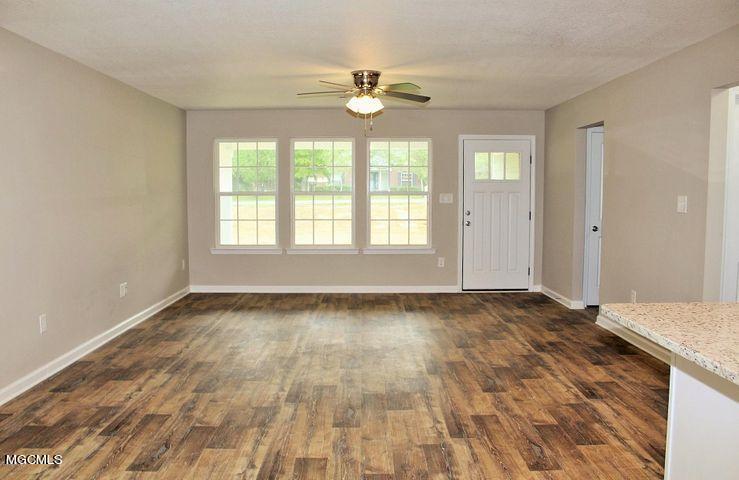 121 Lloyd Eubanks Road Lucedale, MS 39452 - Photo 4 of 18 2