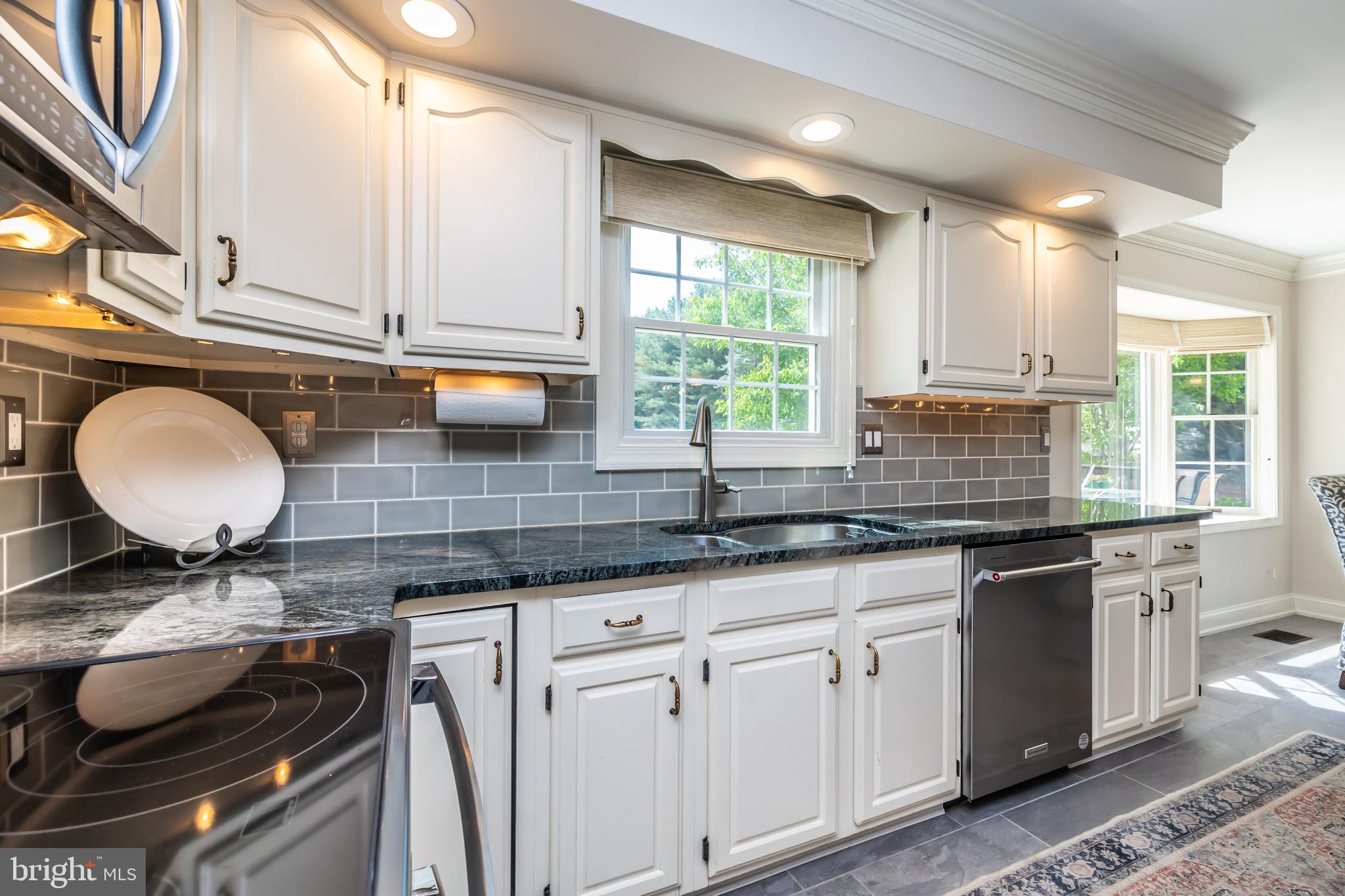 33 Collins Mill Road Chester Springs, PA 19425 - Photo 15 of 64 Kitchen has plentiful countertop space